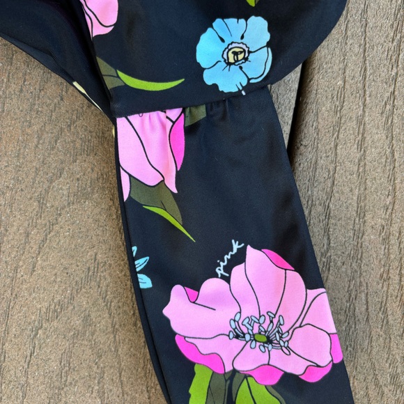 VS pink cap sleeve swim top - Picture 3 of 3